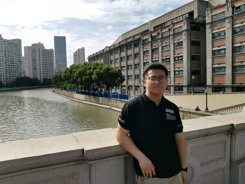 陆晓雄.jpg